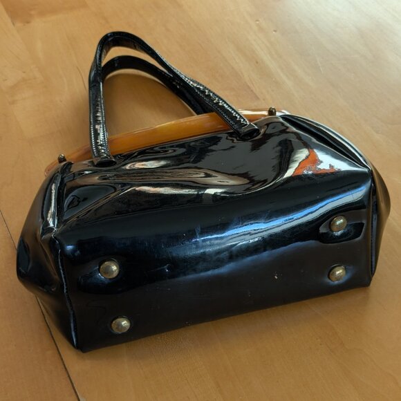 Vintage 1950s/60s Black Patent Leather Handbag with Lucite Handle - Picture 7 of 8